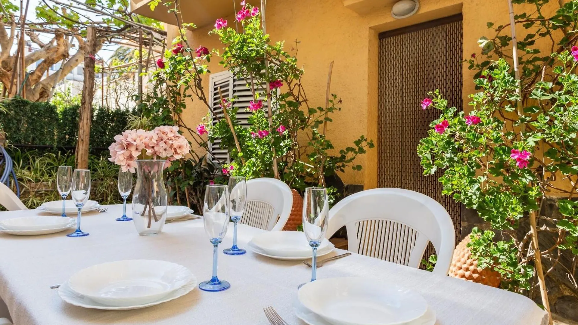 Apartamento Norfeu L'Escala 0*,  Spain